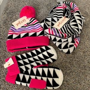 Cat & Jack girl’s 3 piece set hat mittens & scarf NEW